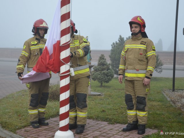Święto Niepodległości w Państwowej Straży Pożarnej w Przasnyszu 2021